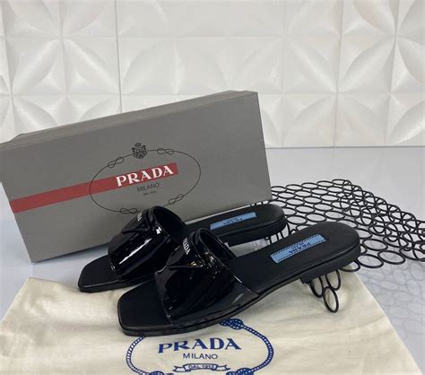 prada bayan terlik|Prada Terlik Fiyatları ve Modelleri .